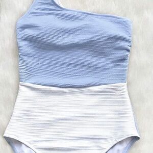 Women’s CUPSHE one piece single shoulder bathing suit